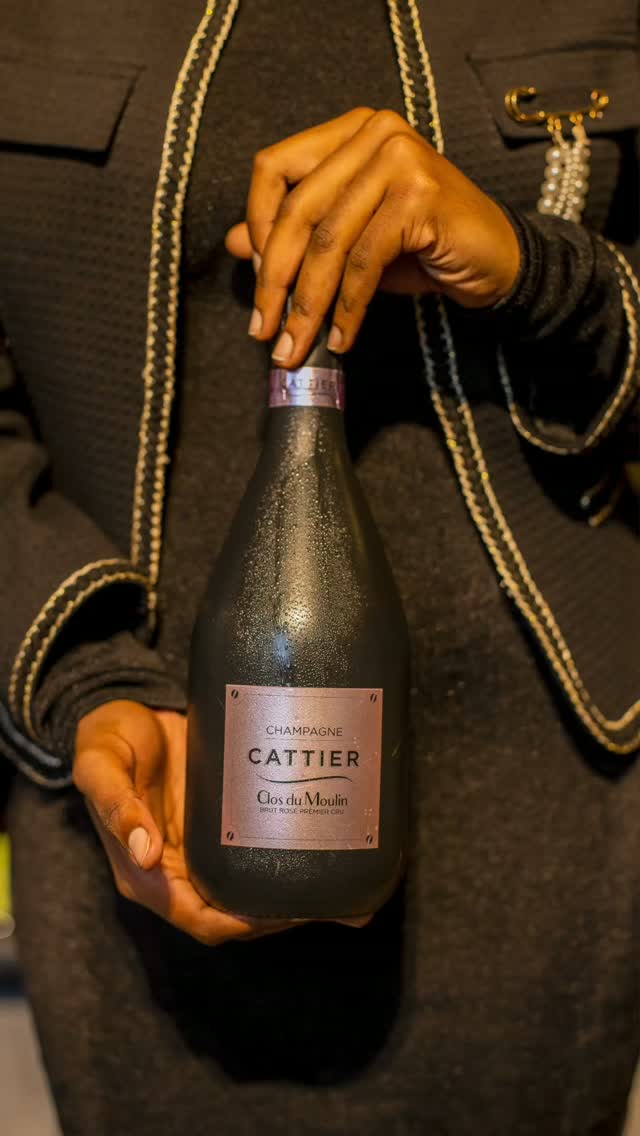 At the bookcellar,  we've a curated collection for every taste and occasion. 🍷
Find the perfect bottle for your next celebration. 🍇

Find us at📍Thebookcellar, Design Quater.Plot 38, plot 38, Kyadondo rd. Nakasero.

#thebookcellar 
#winelovers 
#wineandwords 
#winetasting🍷
