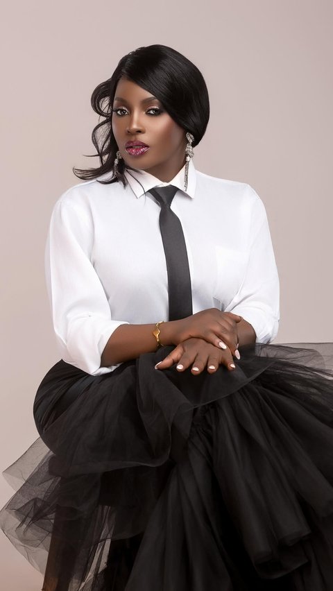 @irynnamubiru is here with us today 
@roza.dymz 
#comedystorewednesdays