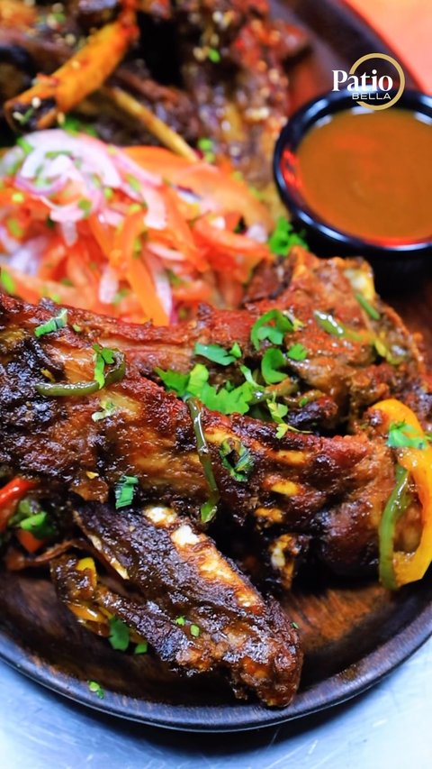 Your wallet 🤝 Your cravings.

Patio Bella Combos are about to be your new go-to. More food, more flavour, better value… and yes, they’re worth the wait. 👀🔥

Dropping soon.

📍Patio Bella

#PatioBella #WhereWeAllComeTogether #ComboSeason #ComingSoon #KampalaFood