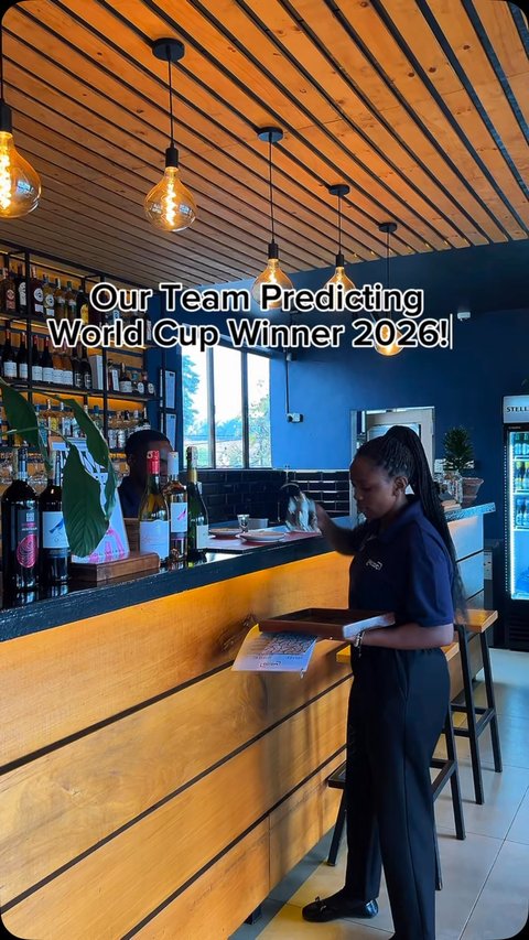 Who will get it right?!!!!

Team Spain 🇪🇸 or Team Argentina 🇦🇷 

We are open From 10am to 11:30pm EVERYDAY 
📍Tankhill Road ,Muyenga
#mojjokla #kampalarestaurants #resturantsnearme #Muyenga #cocktailbar