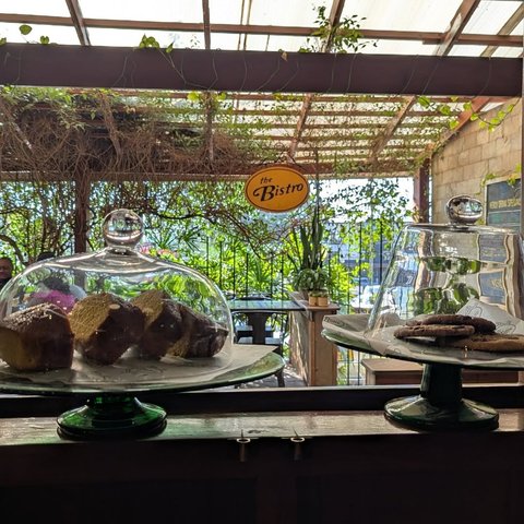 Get a taste of our delicious pastries -chocolate chip cookies and our amazing 🍰 cake for your taste buds fresh out the oven 🤤💫
#fypppppppppppppppppppppppppppppppppppppppppppppppppppppppppppppppppppppp #viral #pastry #baker #sweettooth