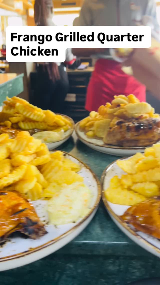 Our Quarter Grilled Chicken with a choice of BBQ, lemon and herb🌿, piri piri hot or extra hot 🔥 #frangoarena #frangouganda #kampalaeats #chickenlovers #frango
