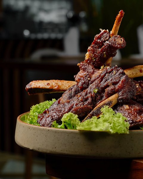If you know, you know. Our ginger and miso-braised pork is the insider’s choice for a reason. 

Whether it’s the anchor to your meal or the dish you came specifically for, it’s proof that when you start with the best ingredients, you don’t need to overcomplicate the results.

#hirojapaneserestaurant #porkribs #restaurant #japanesefood