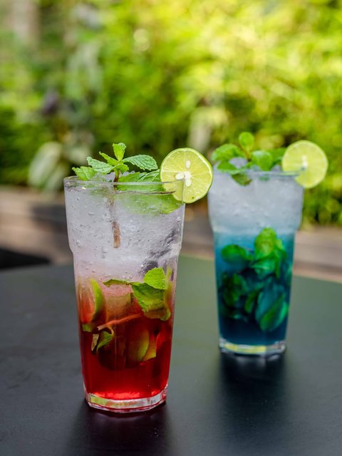 The week was long, but the reward is right here. Cheers to Friday. 🥂

#TGIF #AldeaRestaurant