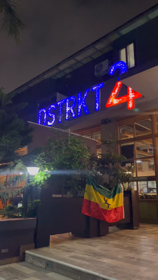 Watch the match @dstrkt_24 

#dstrkt24 #restaurant #wheretoeat #matchday #open24