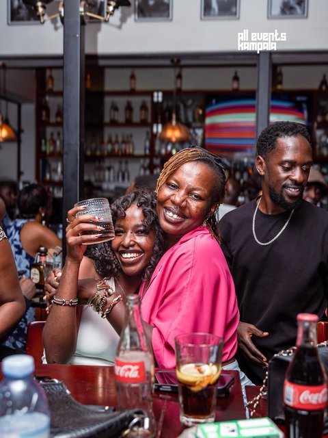 Throw it back the right way this Saturday. 🔥
Old School Soirée Vol. 33 awaits at @thealchemistkla 
Secure your spot: 0777 194 006

#OldSchoolSoiree #AllEventsKla