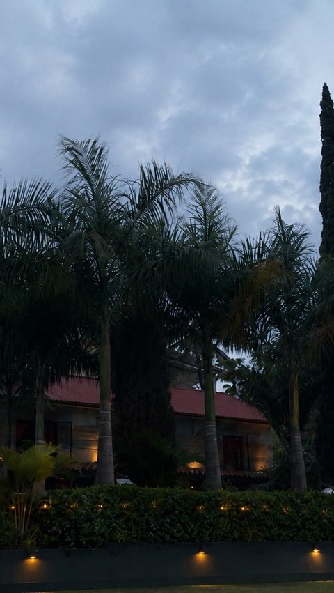 The best part of the day starts when the sun begins to leave!
📍Muyenga Tankhill road.
#horuslounge #kampala #uganda #chillspot #sunset