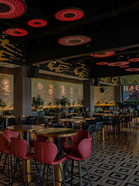 Step into Baoli.

From leisurely lunches to evening cocktails and unforgettable nights, every visit is designed to elevate the moment.

Find your table. Settle in. Stay awhile.

Reserve your table today.