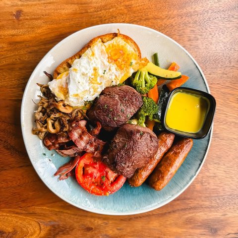 Did you know? A good breakfast can improve your mood and energy levels all day long! 🍳💪 Start your day right with us at The Bench Restaurant. We’ve got your perfect breakfast waiting! 

Join us today at The Bench Restaurant
📍Gabba Road - after Shell 📍Bunga Contact us via +256 702 055 225

🌞 #HealthyStart”