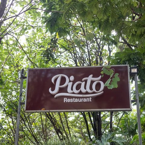 You may have known Piato before… but have you seen what we've become? 

We’ve evolved ...a refreshed space, a reimagined menu, and new dishes ready to surprise you.

Same Piato charm. A whole new experience.

Come check us out today.