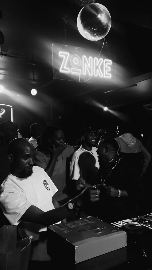 Zonke feeling

#kampalanights #lunakampala #zonke
