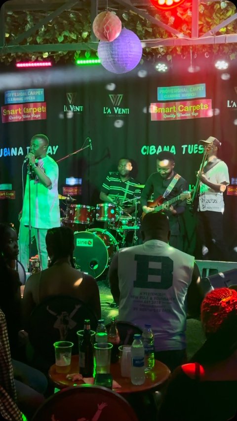 If you’re not here yet, you’re late… the night’s already started! @la_venti_uganda