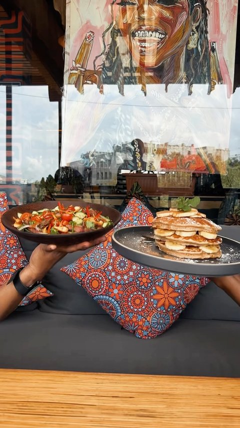 Rock Paper Scissors Shot

Food wins everything at Mojjo 
#mojjokla #kampalarestaurants #restaurantsnearme #muyenga #trandingreels♥️foryou