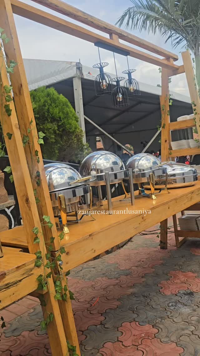 Planning an Event?
Zauja Outside Catering is Here🔥
Delicious local food perfect👌🏽for Any Event.
Call / WhatsApp 0750708516 for inquiries..
#kampala#exploreug#kwanjula#corporateevents