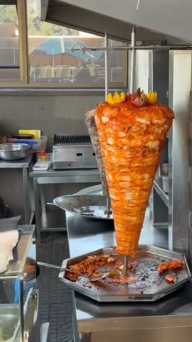 Come get your fresh, warm shawarma fix today at Middle East Restaurant! Bukoto | Arena Mall | Oasis Mall | Victoria Mall Entebbe
Order through the MER App or…