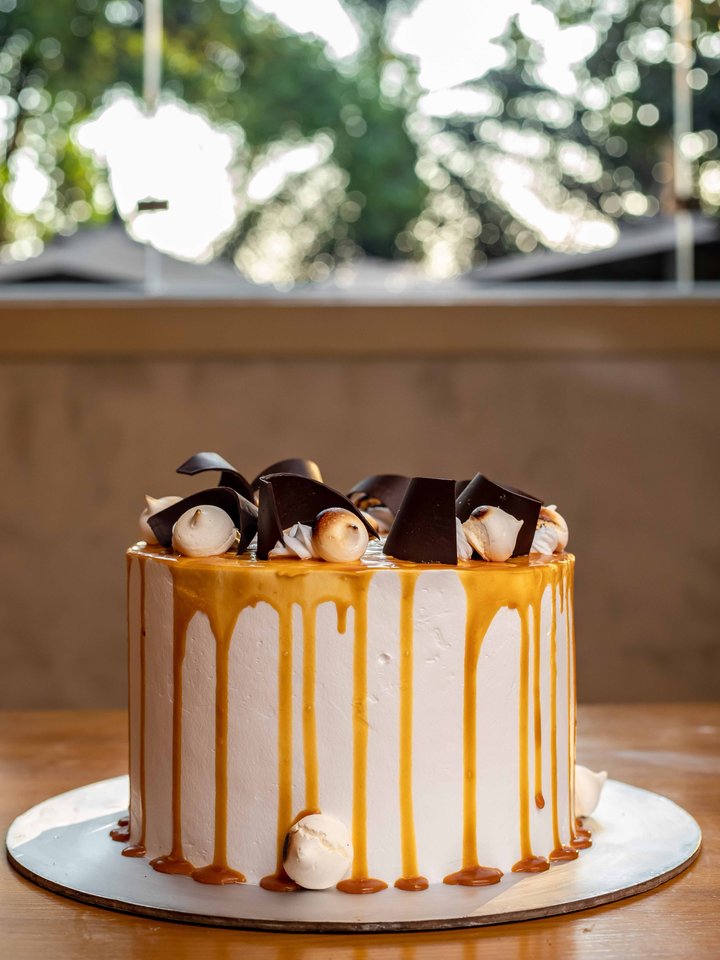 Make a wish. Blow the candles. Eat the cake. That’s the Sunday birthday plan! For Reservations |