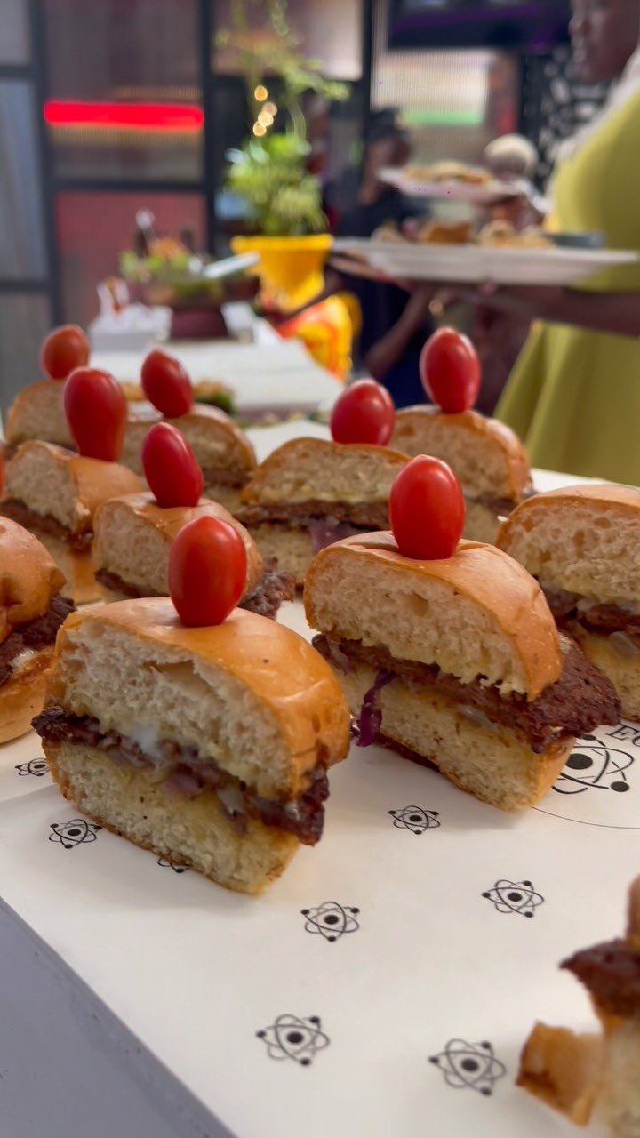 Minister of enjoyment, the bottomless brunch is calling your name.
.
.