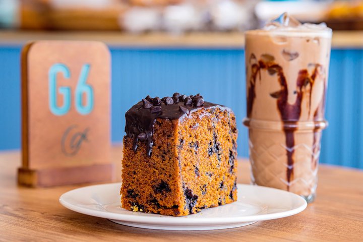 Because every sweet moment deserves a good treat.