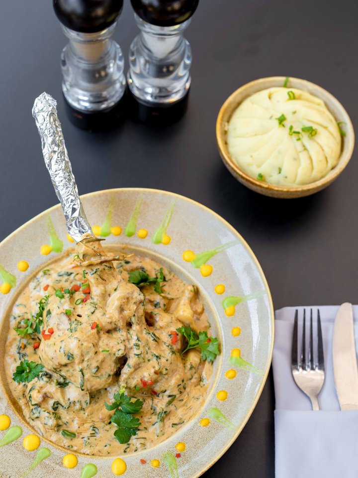 Craving it? Don’t fight it. Just pull up. For Reservations |