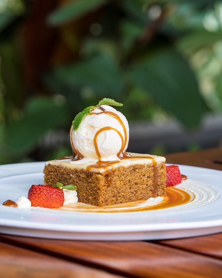 We bet you won’t stop at ice cream and cake. But hey, that’s a very good place to start. Come make an afternoon of it at The Hickory.