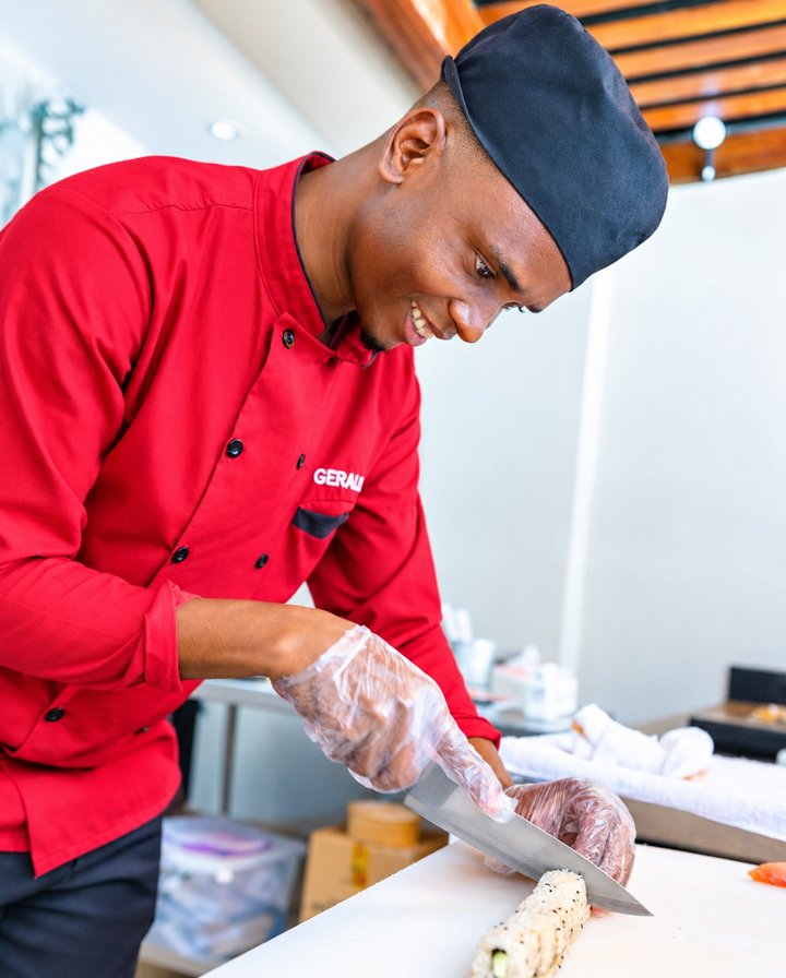 Are you a sushi lover or craving authentic Thai flavours? Tamarai has you covered. From beautifully crafted sushi to rich, authentic Thai dishes, every plate…