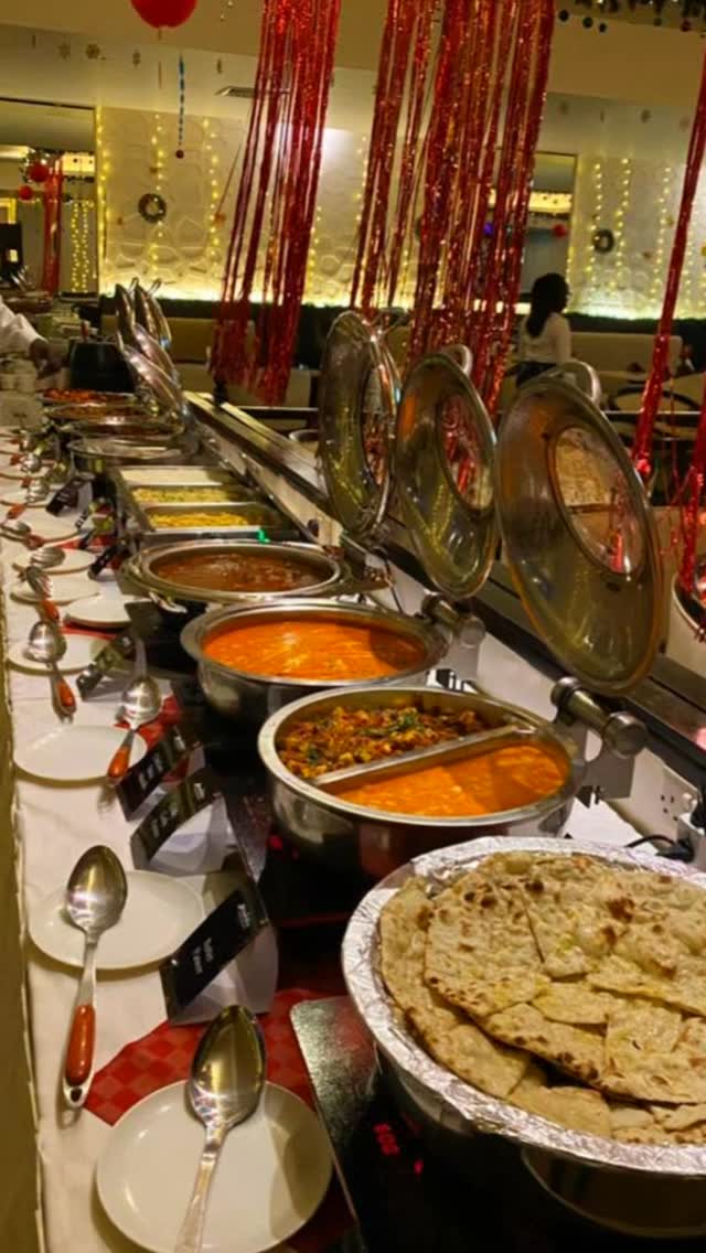 Ring in the New Year the Nawab’s way! Join us this New Year’s Eve for an unforgettable night filled with live music, a lavish buffet, and the best fireworks…